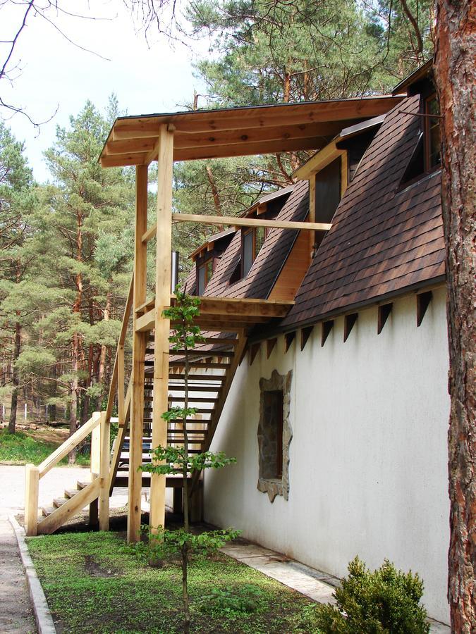 Pershyi Kordon Tourist Complex Hotell Medvedevka Exteriör bild