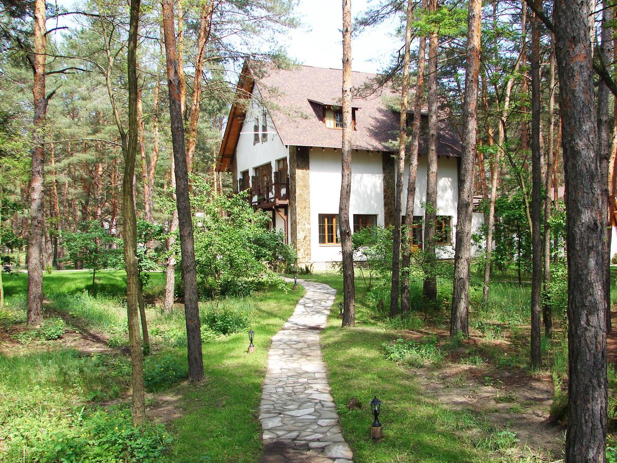 Pershyi Kordon Tourist Complex Hotell Medvedevka Exteriör bild