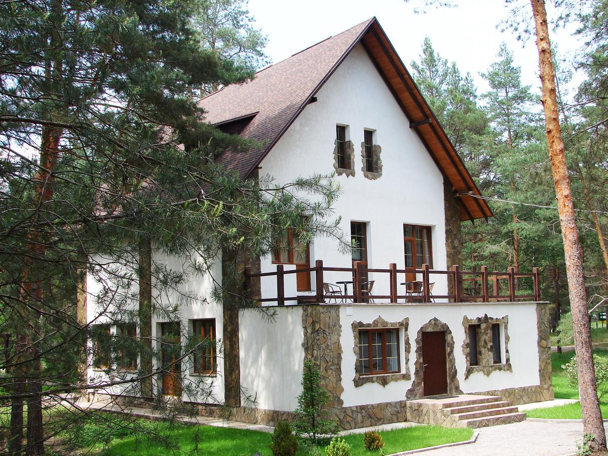 Pershyi Kordon Tourist Complex Hotell Medvedevka Exteriör bild