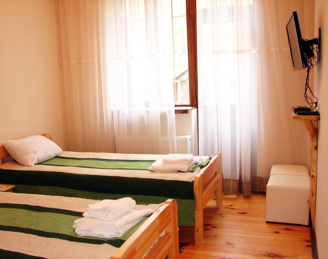 Pershyi Kordon Tourist Complex Hotell Medvedevka Rum bild